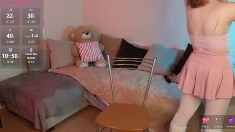 Ula online show from April 5, 4:50 pm