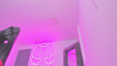 miller_silvana online show from April 13, 11:44 am