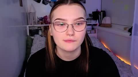 Millie online show from November 24, 7:32 am