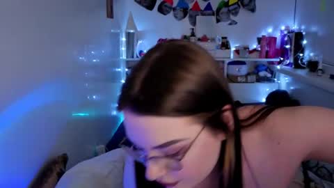 Millie online show from November 8, 6:18 am