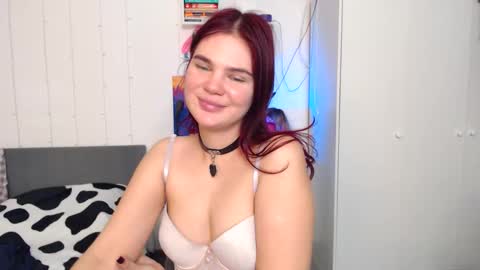 Welcome My name is Tina online show from November 24, 11:18 pm