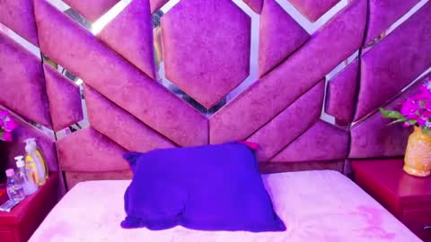 Milly Print online show from September 9, 3:28 am