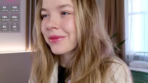 Milly    online show from March 26, 6:48 am