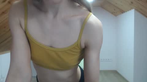 milusea online show from November 22, 12:19 pm