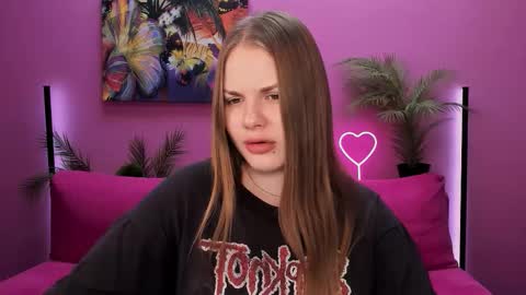 Kelly online show from October 17, 9:34 am