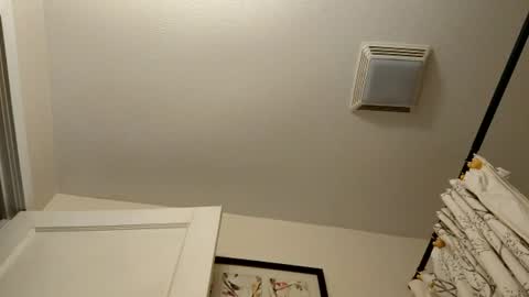 mindyourvib3z online show from February 15, 9:49 am