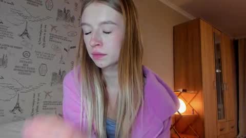 Amelia online show from October 14, 10:34 pm