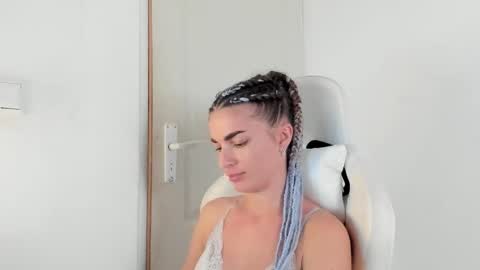 MIA online show from September 23, 11:41 am