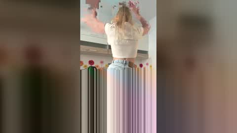 Mira online show from March 5, 1:18 pm