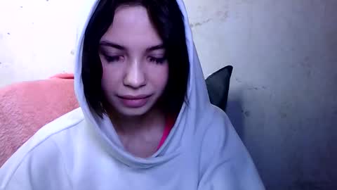 MiraLaPics online show from March 30, 4:39 pm