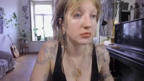 miranda2_0 online show from March 25, 11:24 am