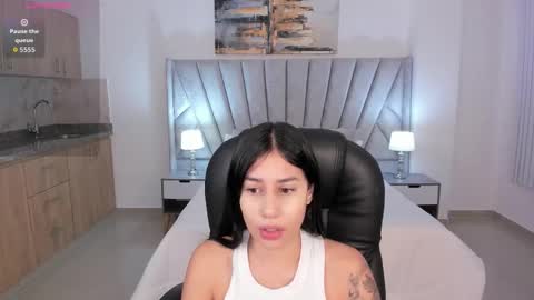 miranda_crawfor online show from September 9, 11:43 am