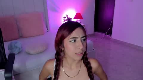 Miranda Rogers online show from April 18, 7:58 pm