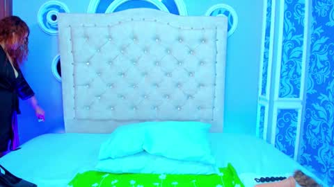 Mishell online show from January 31, 7:11 pm