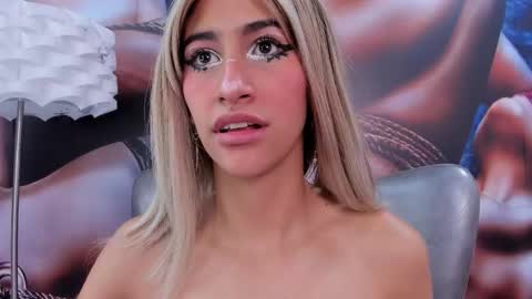 Taylor online show from February 28, 3:17 am