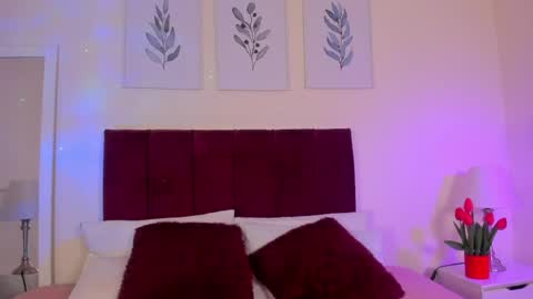 Amanda Reyes online show from April 11, 11:47 am