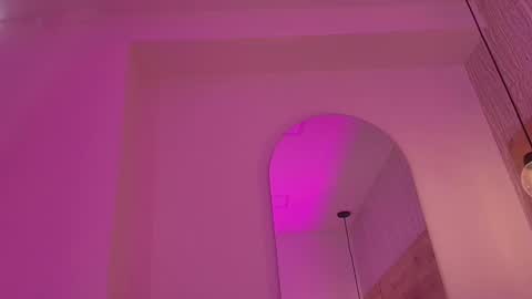 Amber  online show from March 15, 2:08 pm