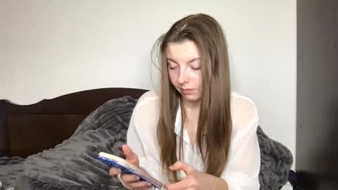 miss angel  online show from February 15, 7:24 pm