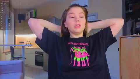 Sandy online show from March 22, 1:11 am