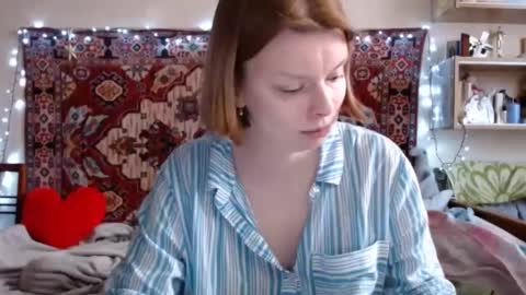 Elis online show from February 12, 12:12 pm