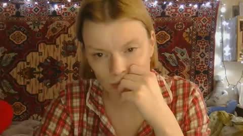 Elis online show from March 19, 2:10 pm