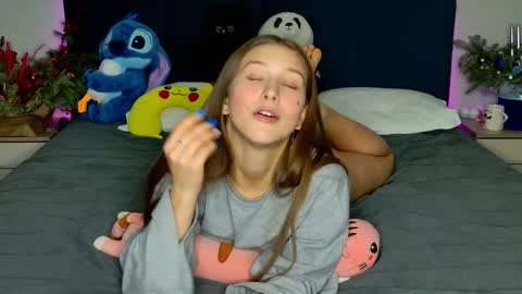 Emily online show from January 13, 7:40 pm