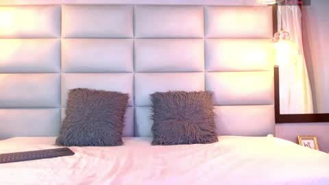 emma online show from April 16, 9:50 pm