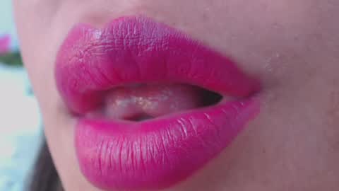 Miss Evoleth online show from December 7, 6:48 pm