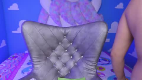 Keisi online show from September 12, 6:59 pm