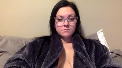 Maci online show from February 25, 11:10 am