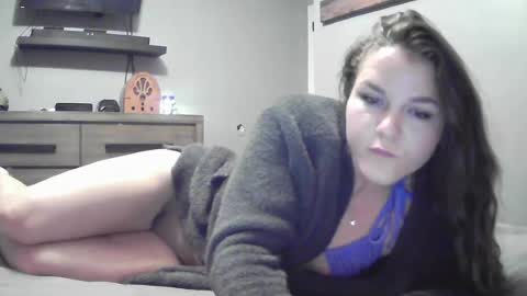 Allura online show from June 25, 2:22 am