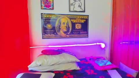 MEGG online show from January 18, 3:20 am