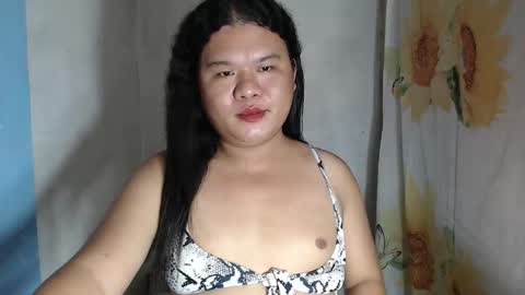 Nikie online show from December 18, 5:18 pm