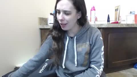 Bella online show from February 13, 2:56 am