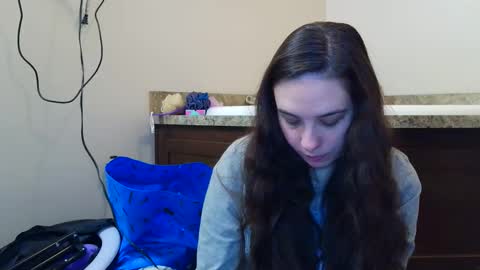 Bella online show from March 5, 3:41 pm