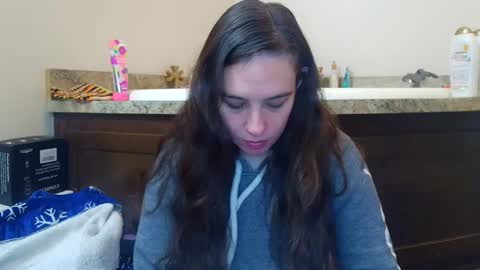 Bella online show from October 7, 3:27 pm