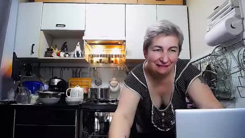 miss_tasha_kom online show from December 28, 2:43 am