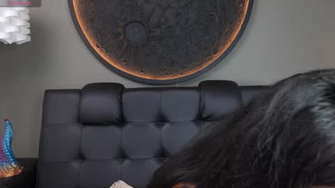 Vaiolette online show from January 9, 11:47 am