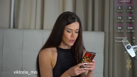 Miss Victoria online show from January 15, 4:54 pm