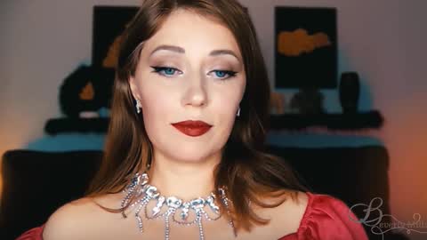 The divine Beverly online show from September 12, 6:37 pm