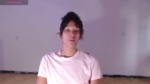 Donna di Diamanti online show from November 29, 4:11 pm