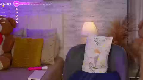 D A N A online show from September 8, 8:52 pm