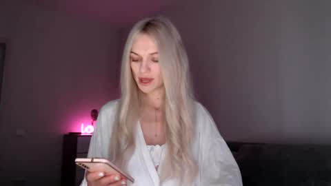 EMMA online show from January 13, 7:07 pm