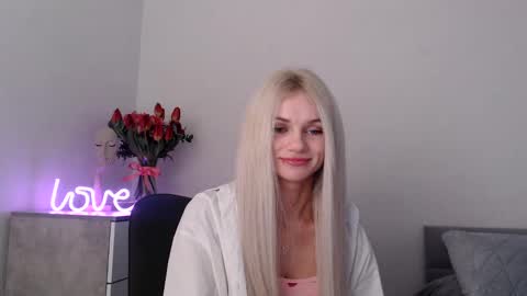 EMMA online show from February 7, 9:15 pm