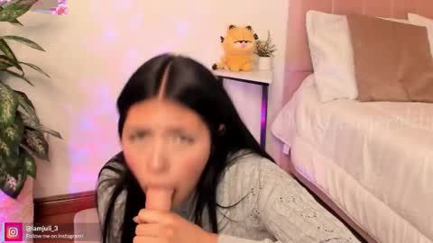 Julieta Arboleda   but i like call me esme online show from March 12, 12:35 am