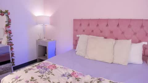 Melany Hiller online show from January 12, 2:39 am