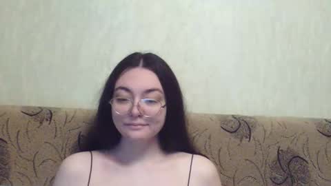 missis mona online show from March 29, 7:07 am