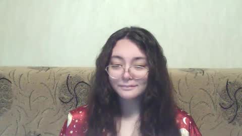 missis mona online show from February 25, 8:25 am