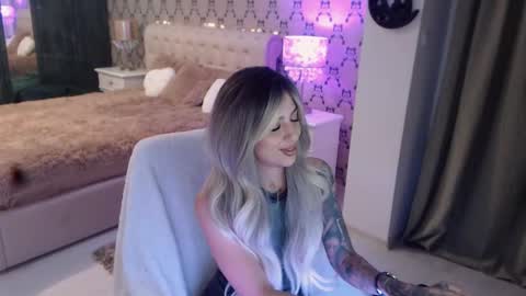 MissJenny7 online show from February 13, 7:04 pm