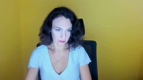 Christina online show from October 13, 11:24 am